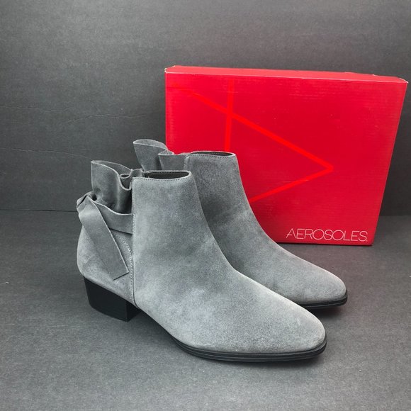 NWB Aerosoles Crosswalk Suede Booties - Picture 2 of 4
